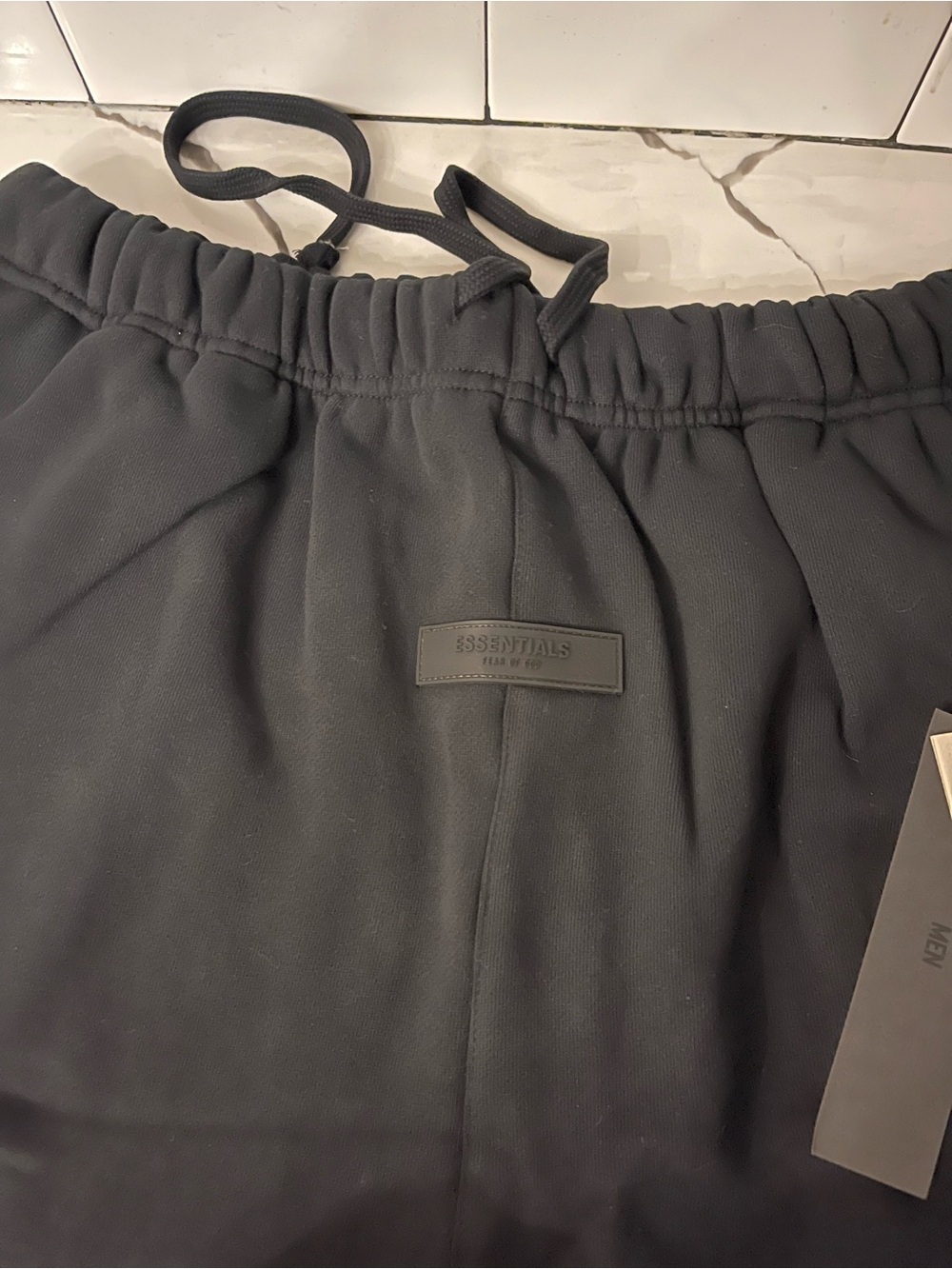 Mens Black Essentials Set. Shirt and short. Size M. - Picture 5 of 9